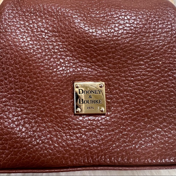 DOONEY & BOURKE Pebbled LEATHER Large Framed KISS LOCK COIN Purse TAN BROWN - Picture 2 of 8